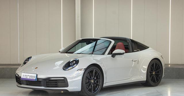 Porsche 911 2023 Targa 4 3.0T