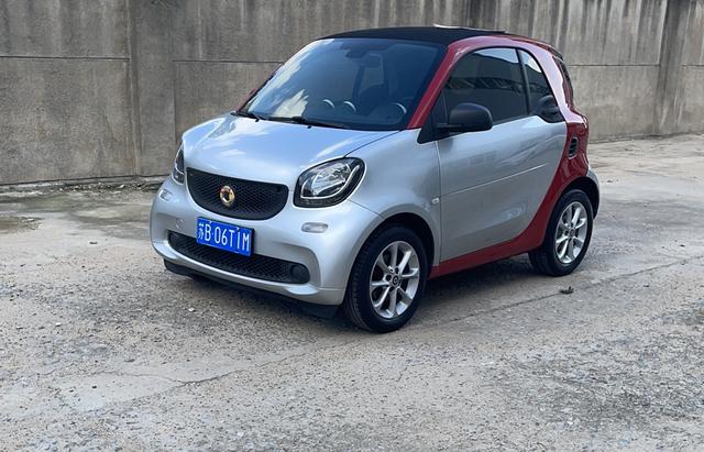 Smart fortwo 2018 1.0L 52kw hardtop smart version National V