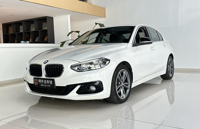 BMW 1 Series 2018 Modified 118i Sport