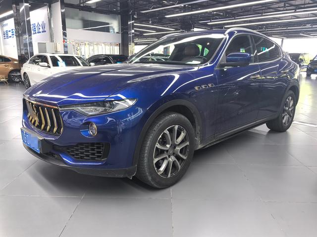 Levante 2018 3.0T 350Hp Standard Edition
