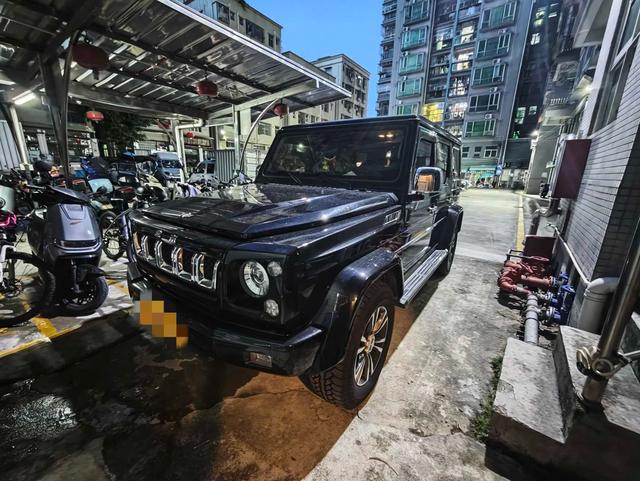 Beijing off-road BJ80 2022 2.3T automatic pioneer Version
