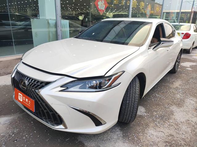 Lexus ES 2022 200 Excellence
