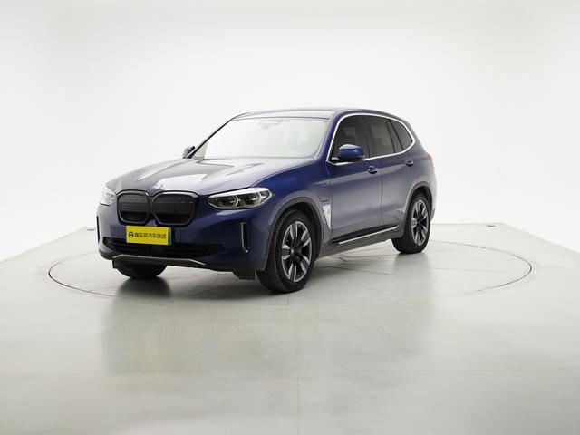 BMW iX3 2021 Leader