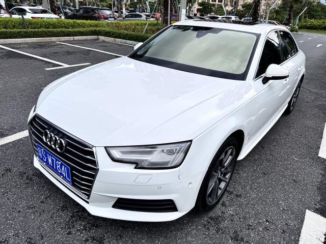 Audi A4L 2017 Plus 40 TFSI Aggressive