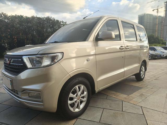 Wuling Hongguang V 2019 model 1.5L Jin Take Version National VI LAR