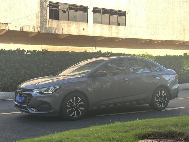 Cruze 2020 Light Hybrid RS 330T Automatic Express Edition