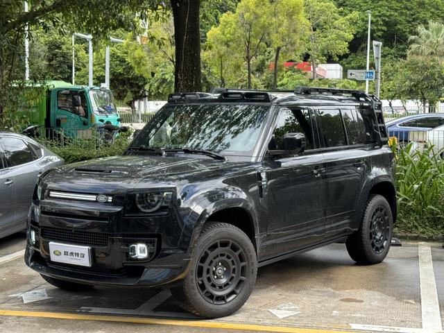 Defender 2023 Modified 110 3.0T P400 Dark Special Edition