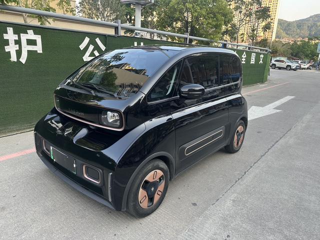 Baojun KiWi EV 2022 Artist Light Edition Lithium Iron Phosphate
