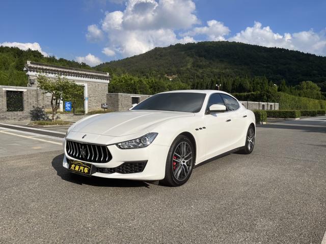 Ghibli 2019 3.0T 350Hp Standard Edition State V