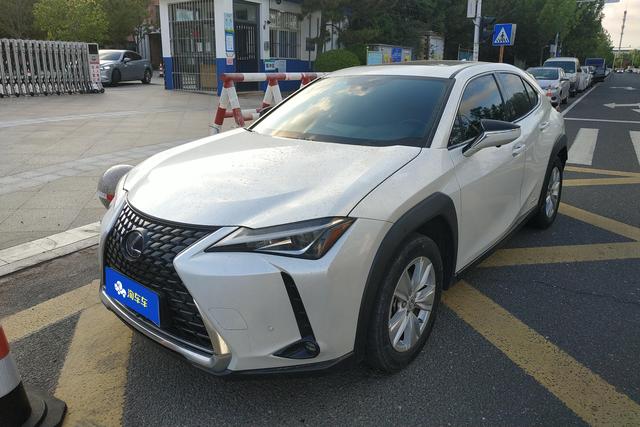Lexus UX 2020 260h Explorer Edition National VI