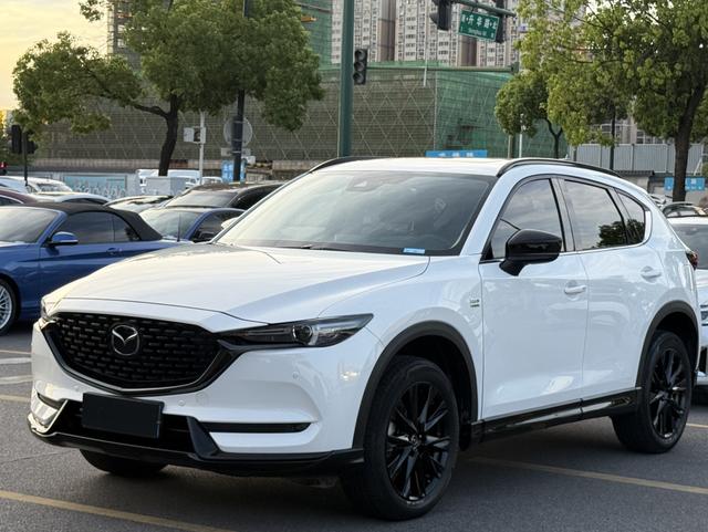 Mazda CX-5 2021 2.5L automatic four-wheel drive Black Knight type