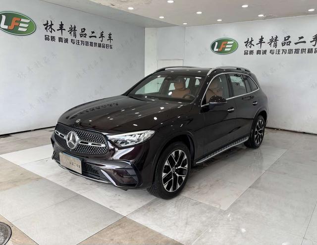 Mercedes-Benz GLC 2023 GLC 260 L 4MATIC Luxury 5-Seater