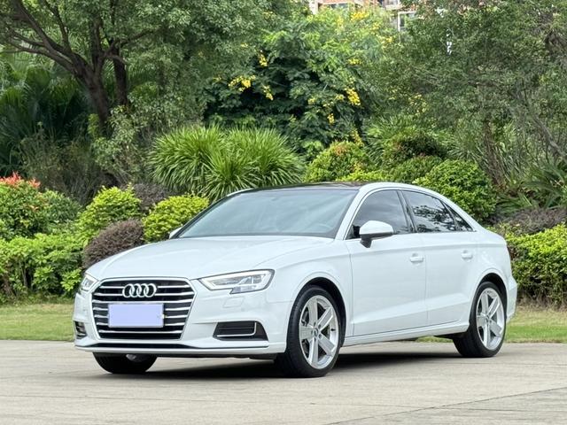 Audi A3 2019 Limousine 35 TFSI Aggressive State VI