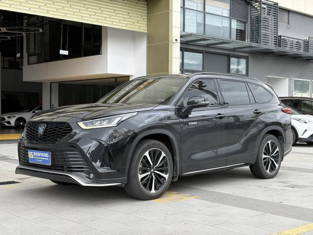 Crown Land Release 2021 2.5L HEV 4WD Deluxe