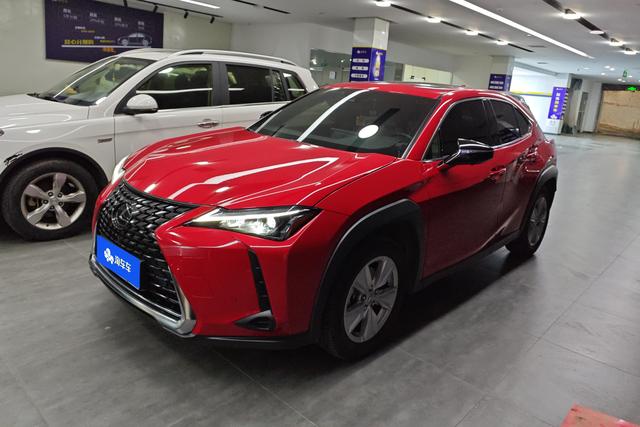 Lexus UX 2022 260h Explore-Fun Edition