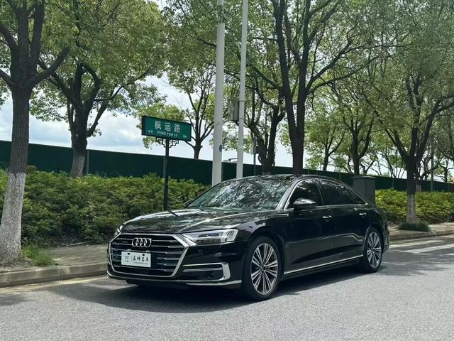 Audi A8 2019 facelift Plus A8L 55 TFSI quattro premium