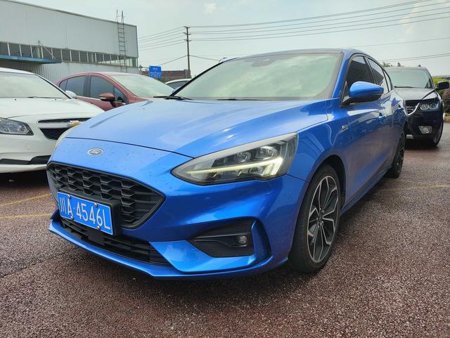 Focus 2020 trim EcoBoost 180 Automatic ST Line