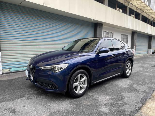 Stelvio Steinway 2017 2.0T 200HP Elite