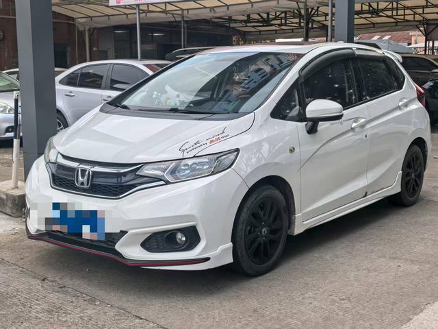 Fit 2018 1.5L CVT Tide+ Edition