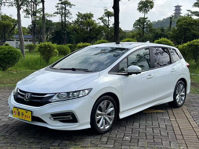 Jed 2017 1.8L Auto Comfort 5-Seater