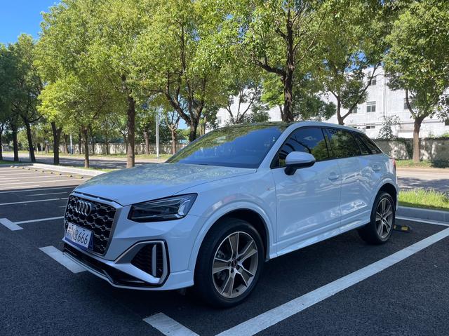 Audi Q2L 2022 model 35 TFSI luxury and elegant