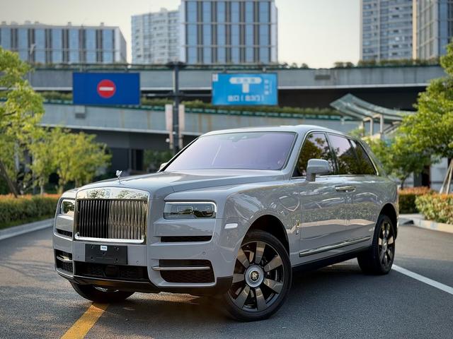 Cullinan 2021 6.7T automatic four-wheel drive 4-seater
