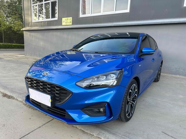 Focus 2020 trim EcoBoost 180 Automatic ST Line