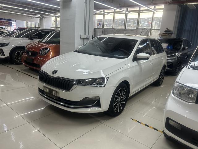 Xindong 2020 1.5L Automatic Standard Edition