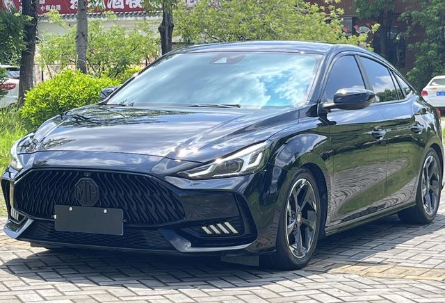 MG5 2022 300TGI DCT Chaoyue Ultimate Edition