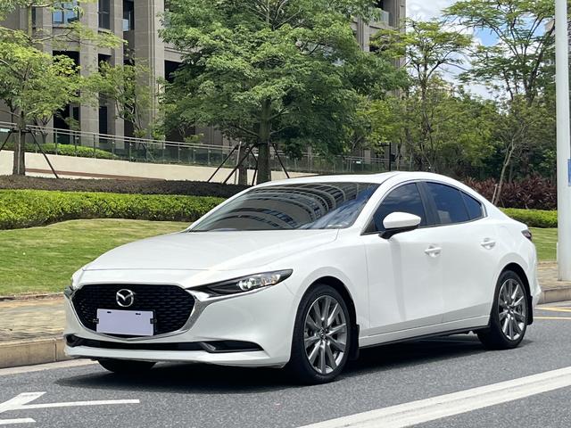 Mazda3 Enclave 2021 2.0L Auto Quality Edition