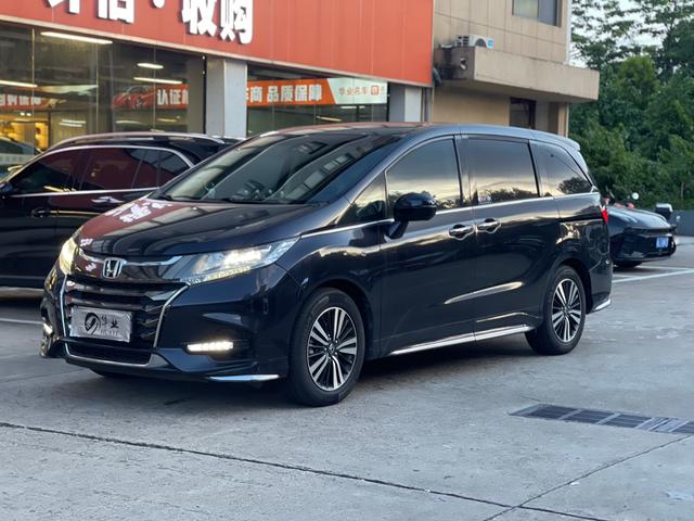 Odyssey 2019 2.0L Razor-Plus Edition