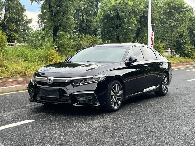 Insignia 2019 260TURBO Exquisite Edition State V