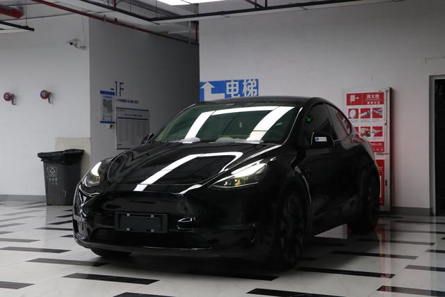 Model Y 2021 Performance High Performance All-Wheel Drive Edition