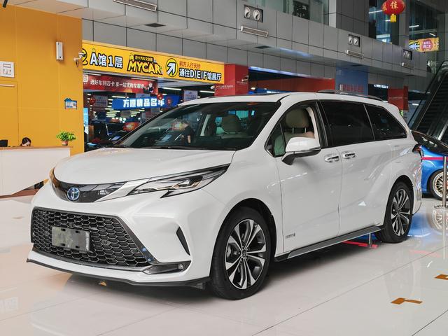 Gravia 2023 Intelligent Electric Hybrid 2.5L Premium PLUS