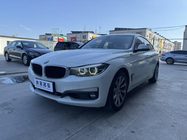 BMW 3 Series GT 2019 320i Style