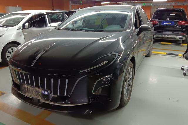 Red Flag E-QM5 2022 Charging 431km Enjoyment Edition 5 Seats