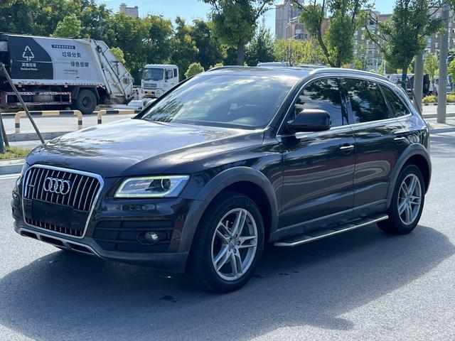 Audi Q5 2017 Plus 40 TFSI Technical
