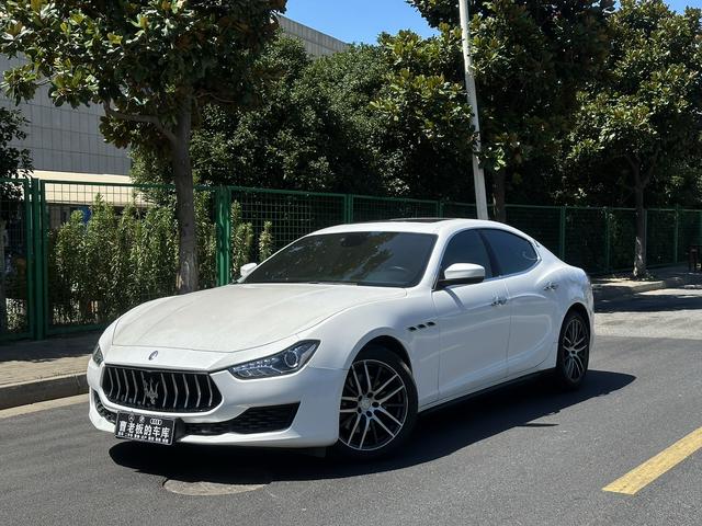 Ghibli 2019 3.0T 350Hp Standard Edition State VI