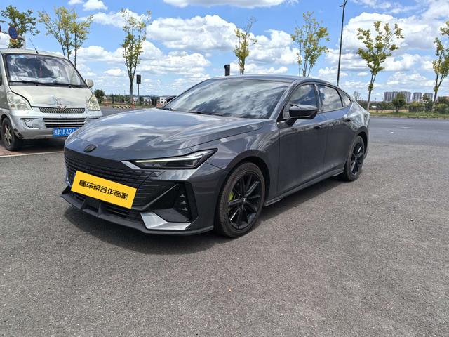 Chang'an UNI-V 2022 1.5T Premium