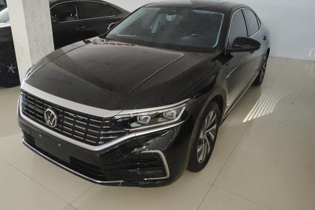Passat PHEV 2022 430PHEV Hybrid Luxury Edition
