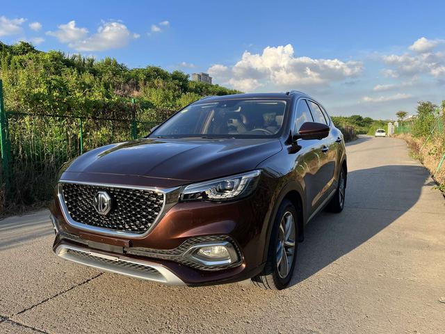 MG HS 2018 20T automatic two-wheel drive hormone passion version National V