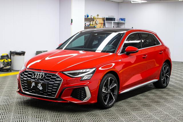 Audi A3 2022 Sportback 35 TFSI Fashion Sport