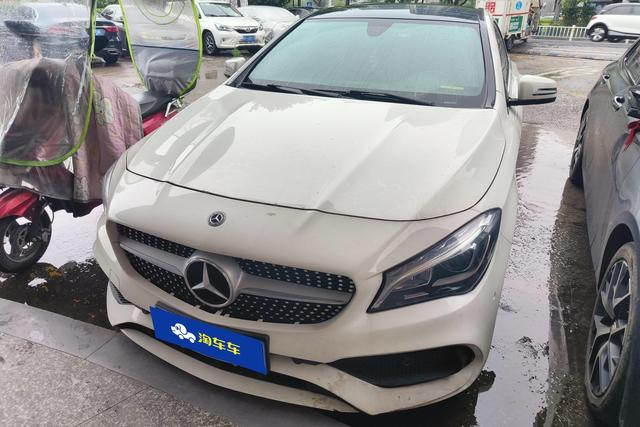 Mercedes-Benz CLA 2018 CLA 200 Style