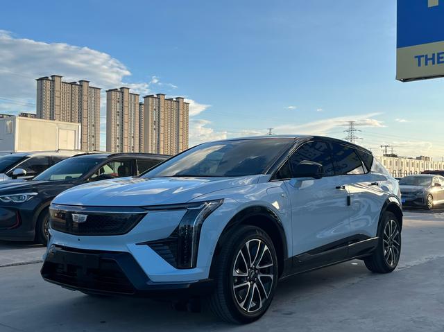 IQ Aoge 2024 four-wheel drive long battery life version