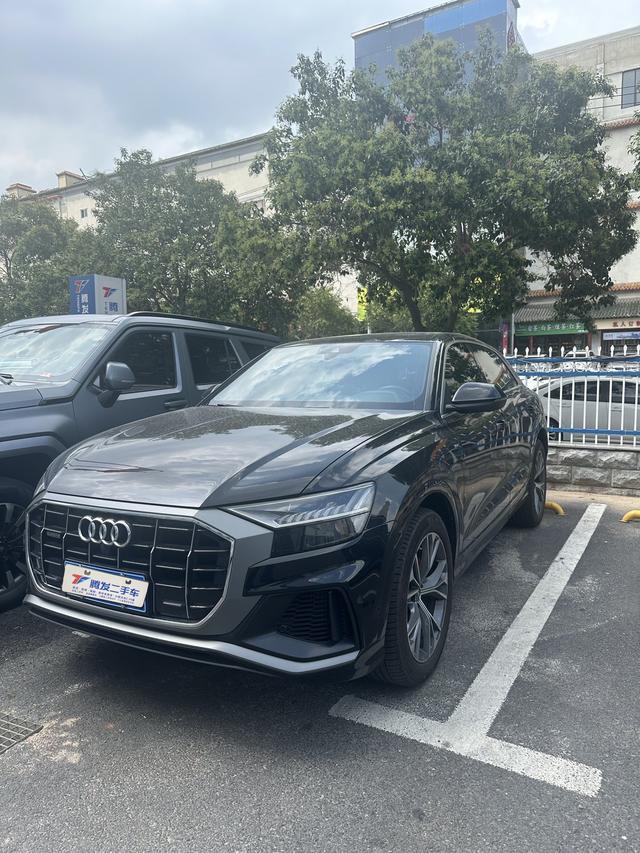 Audi Q8 2019 55 TFSI Precision Sport