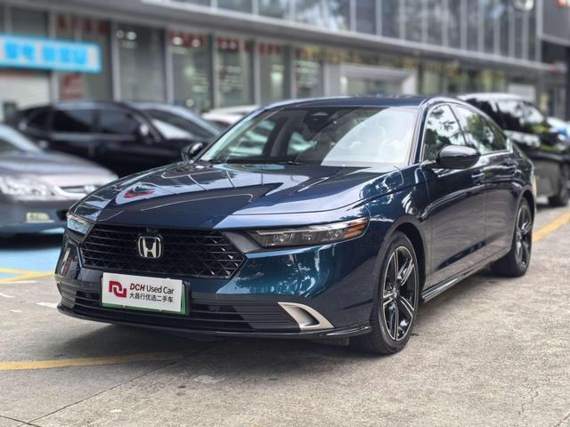 Accord PHEV 2023 e:PHEV Signature Edition