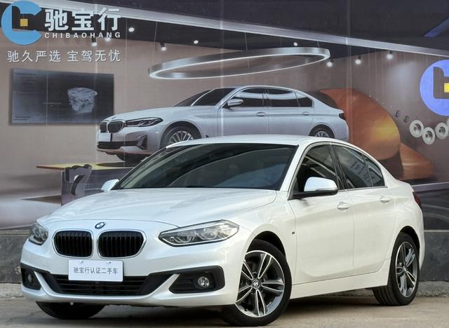 BMW 1 Series 2019 118i Style
