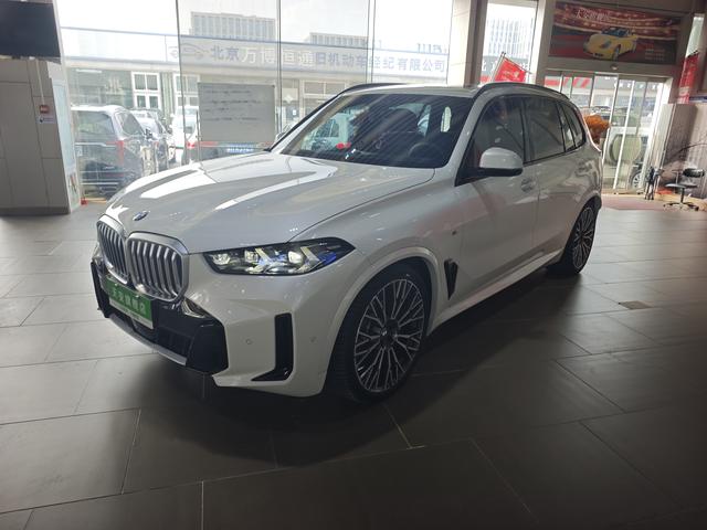 BMW X5 2023 xDrive40Li Premium M Sport Obsidian Night Package