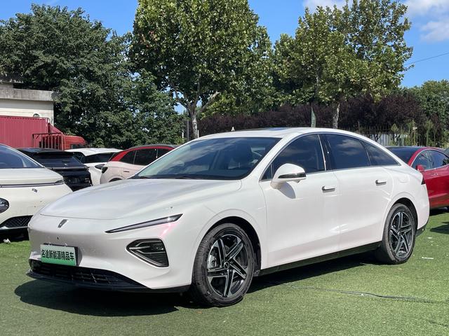 Roewe D7 EV 2023 610 Rear Drive Ultimate Edition