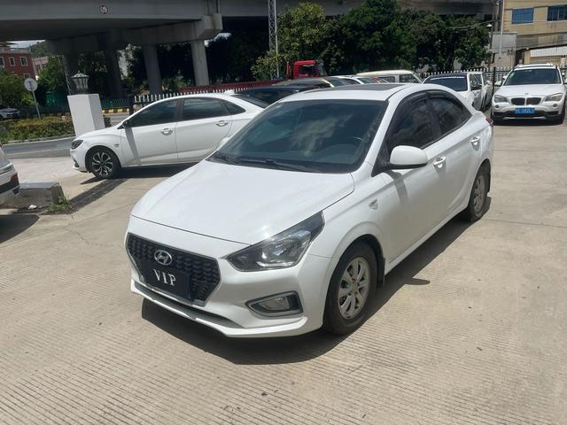 Rena 2017 1.4L automatic Jump version Country V